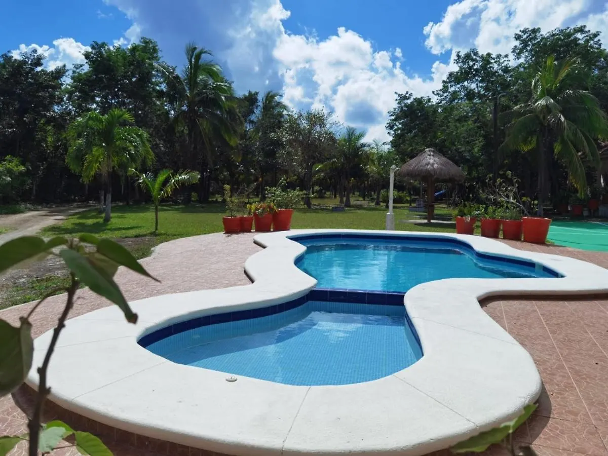Paradise Ranch Cozumel 0*,  México